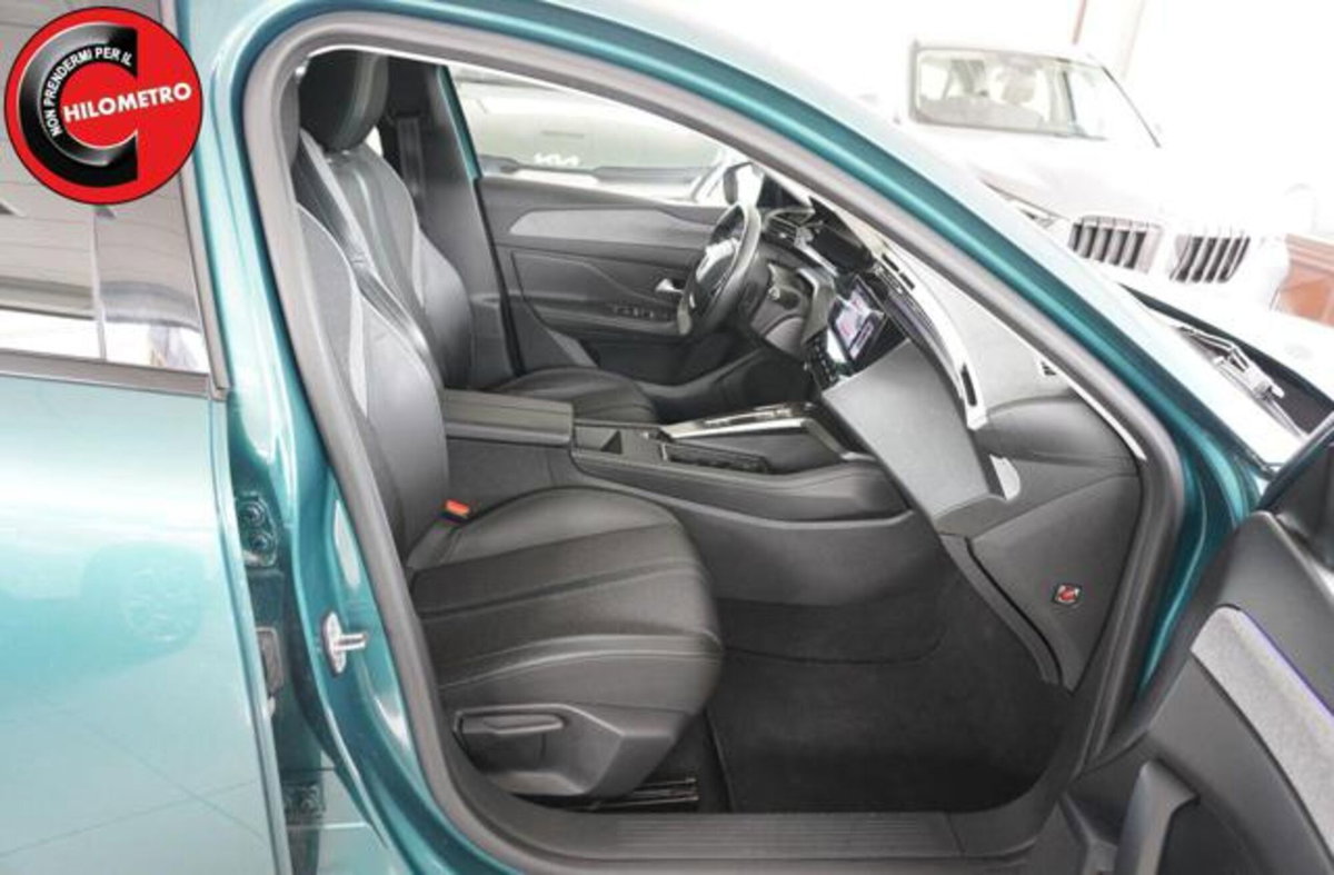 Peugeot 308 SW BlueHDi 130 S&S EAT8 Allure Pack (12)