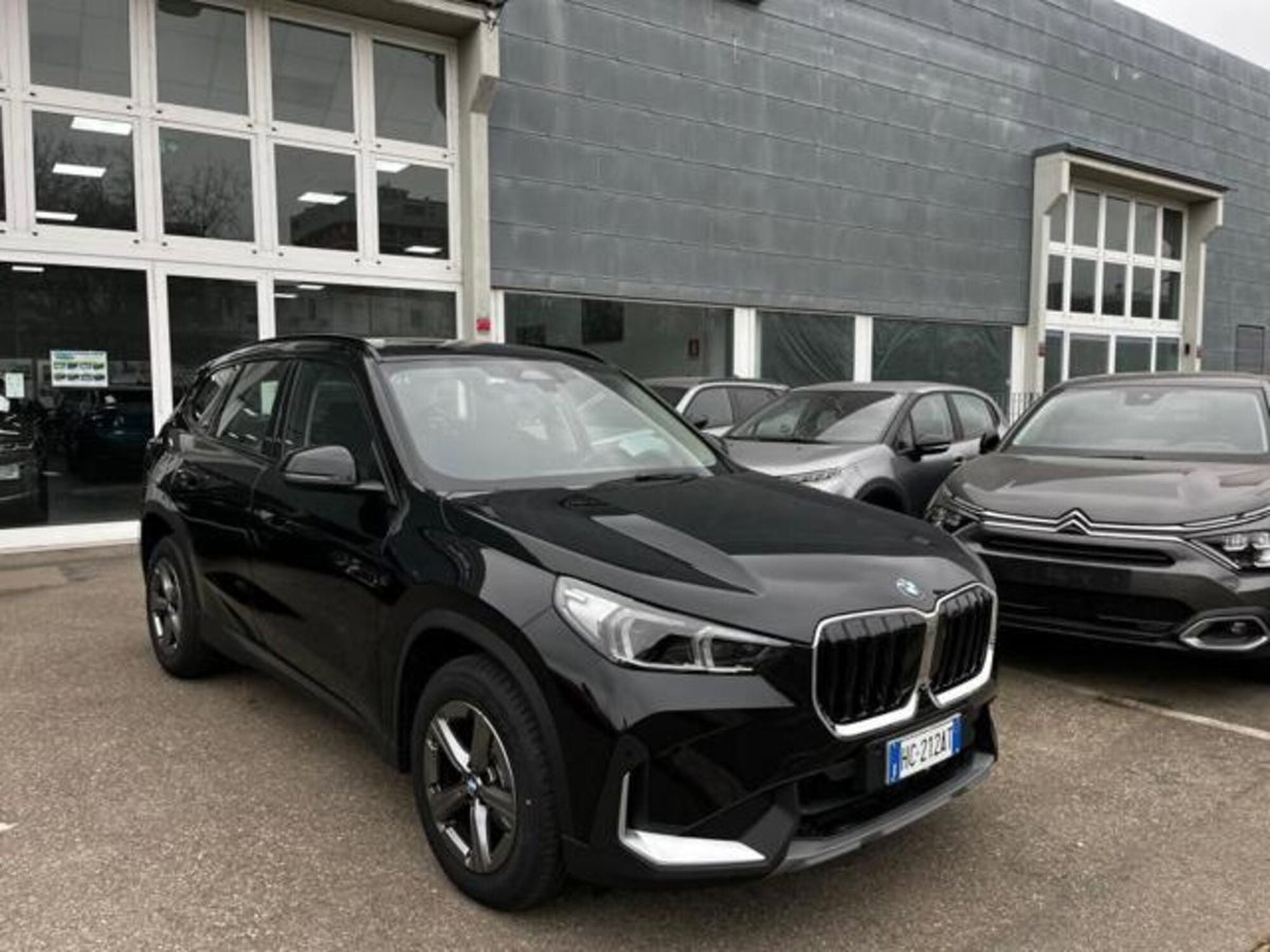 BMW X1 sDrive 18d Msport (2)