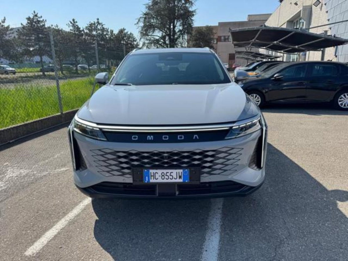 Omoda Omoda 9 SHS-P 1.5 tgdi phev Premium i-awd (2)