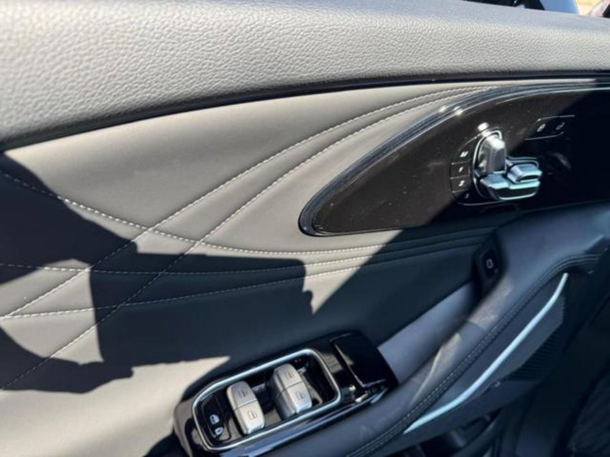 Omoda Omoda 9 SHS-P 1.5 tgdi phev Premium i-awd (5)