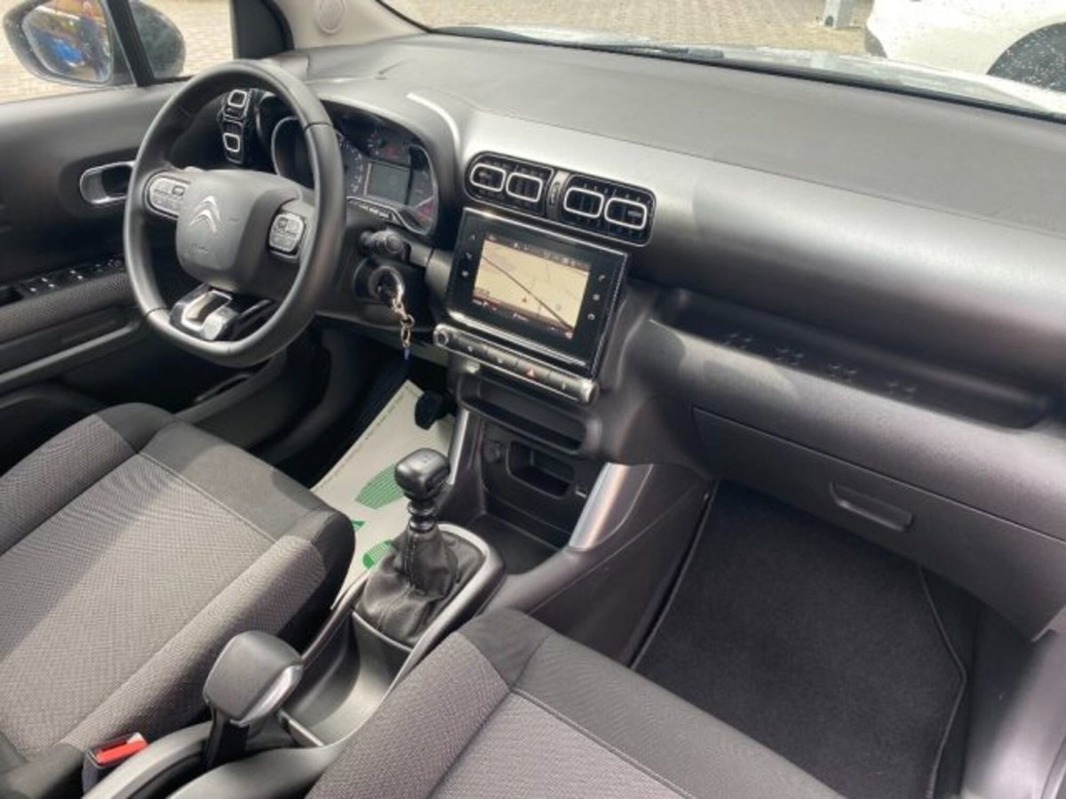 Citroen C3 Aircross PureTech 110 S&S Shine (9)
