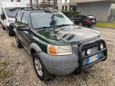 Land Rover Freelander 2.0 TD cat 3p. Hardback (2)