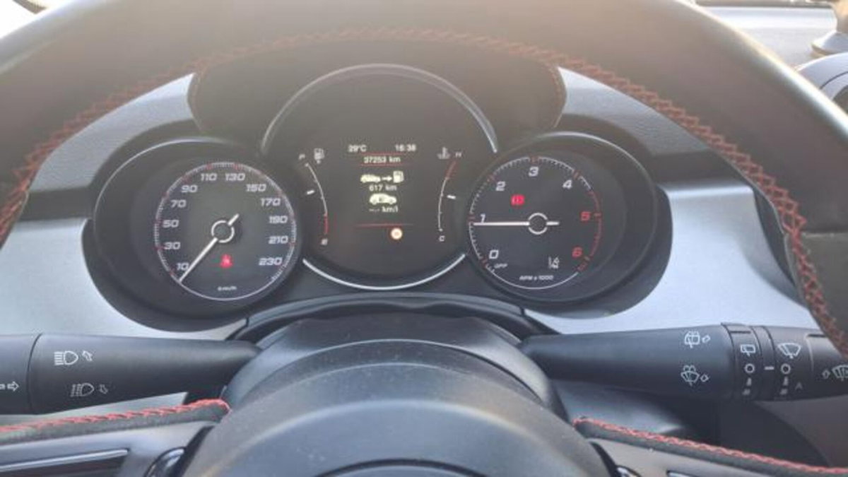 Fiat 500X 1.3 mjet 95cv (9)