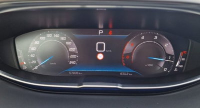 Peugeot 3008 BlueHDi 130 S&S EAT8 GT Pack (17)