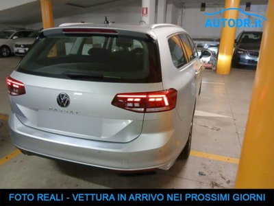 Volkswagen Passat Variant 2.0 TDI SCR 122 CV EVO DSG Business (4)