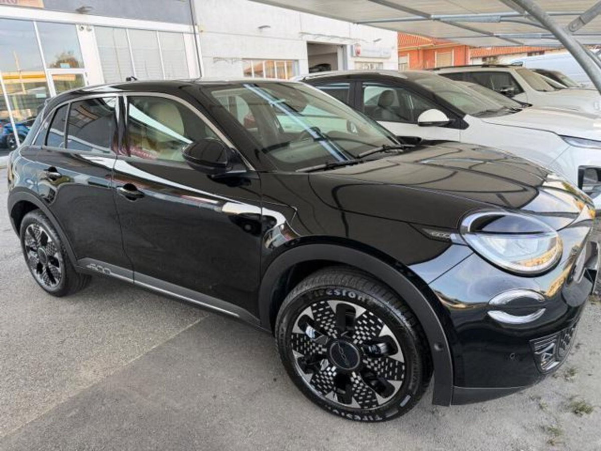 Fiat 600 1.2 hybrid La Prima 110cv auto