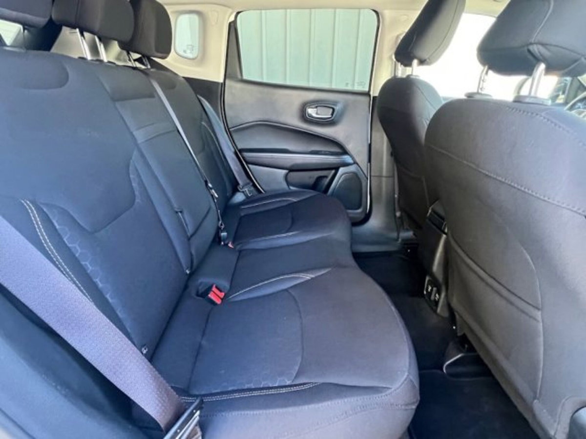 Jeep Compass 1.6 Multijet II 2WD Longitude (20)