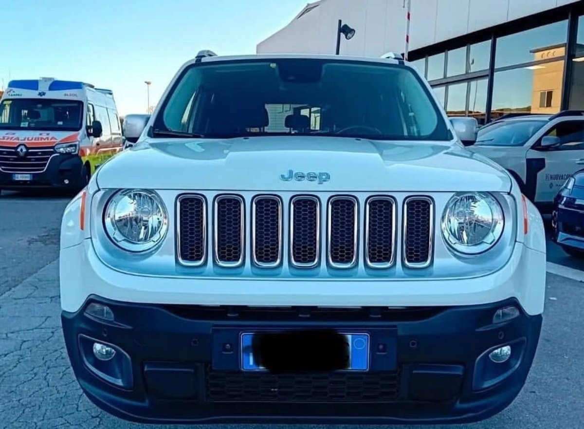 Jeep Renegade 2.0 Mjt 140CV 4WD Active Drive Low Limited (4)