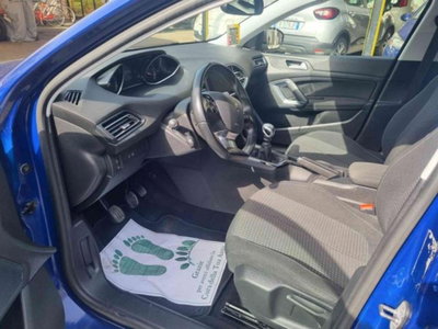 Peugeot 308 BlueHDi 100 S&S Business (9)