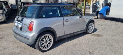 MINI Mini 1.4 tdi One D (4)