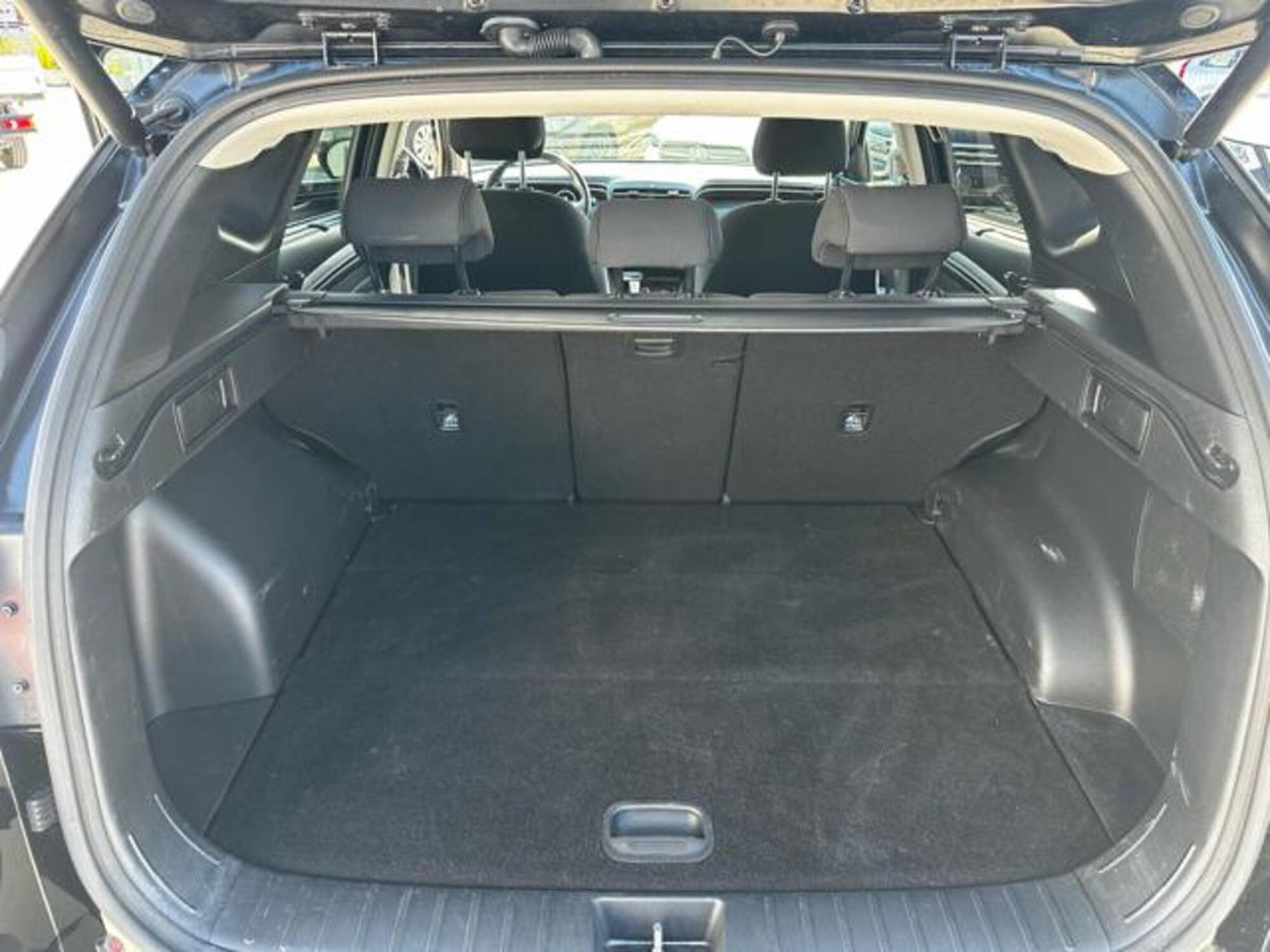 Hyundai Tucson 1.6 crdi 48V Exellence 2wd dct (13)