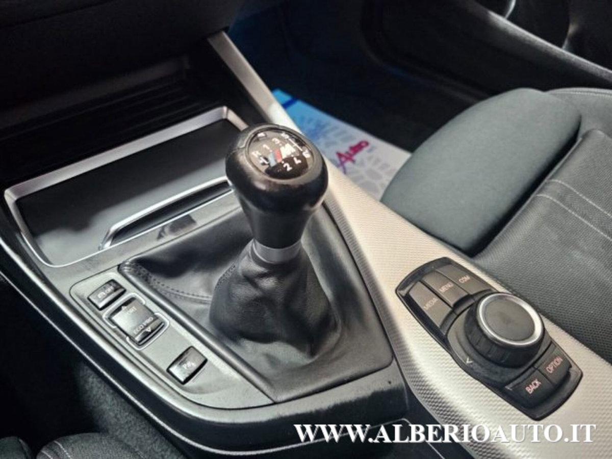 BMW Serie 1 116d 2.0 116CV cat 5 porte Attiva DPF (13)