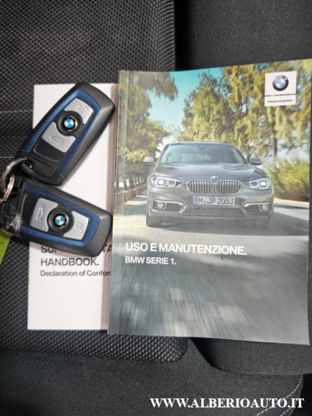 BMW Serie 1 116d 2.0 116CV cat 5 porte Attiva DPF (18)