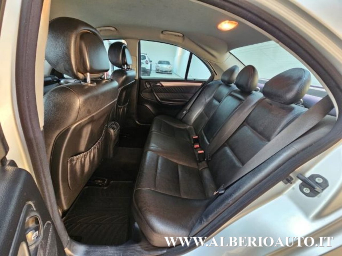Mercedes-Benz Classe C 220 CDI cat Avantgarde Sport (10)
