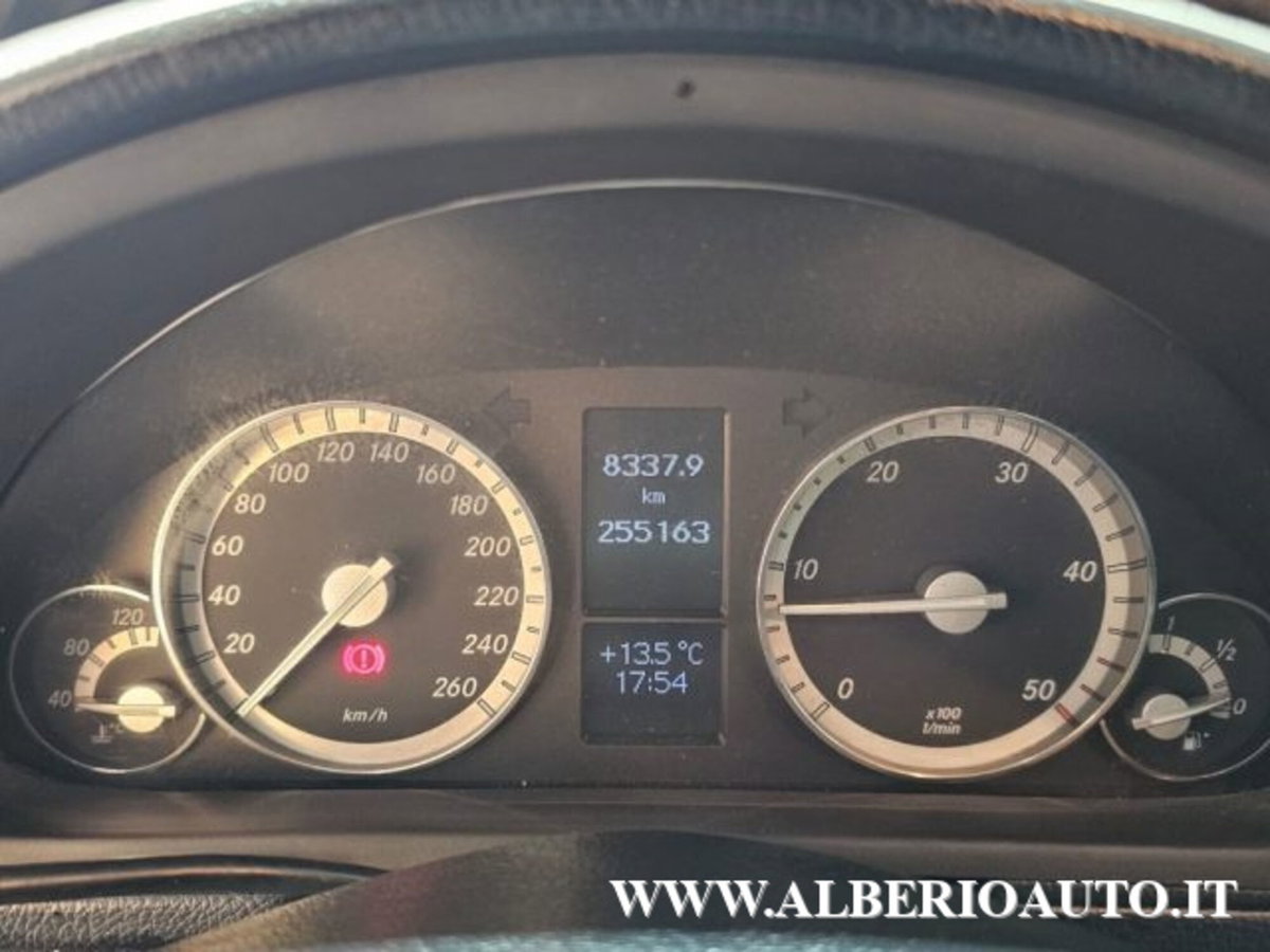 Mercedes-Benz Classe C 220 CDI cat Avantgarde Sport (15)