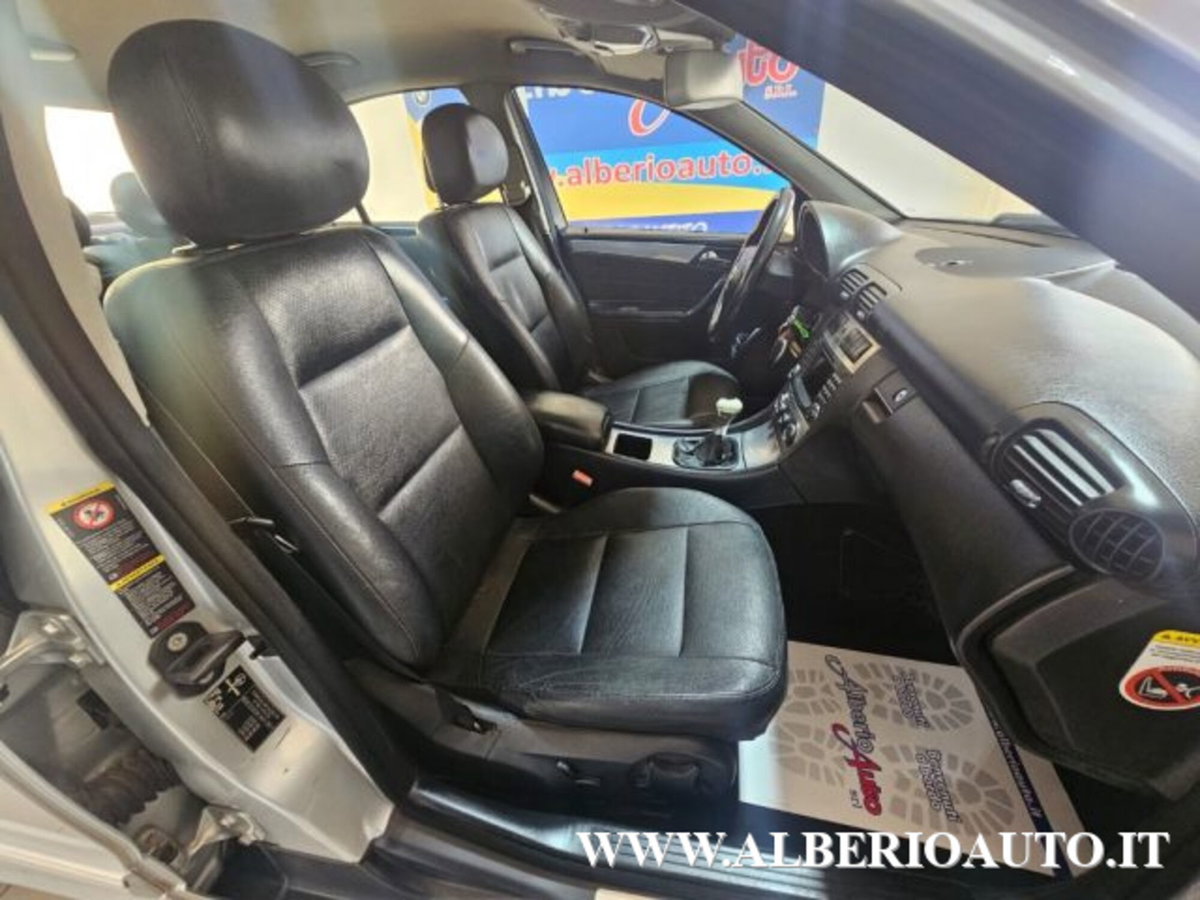 Mercedes-Benz Classe C 220 CDI cat Avantgarde Sport (8)