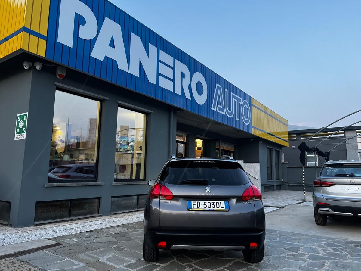 Peugeot 2008 Turbo 110 S&S Allure (8)