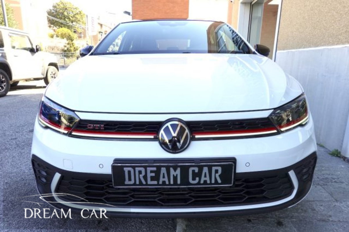 Volkswagen Polo 2.0 tsi GTI dsg (8)
