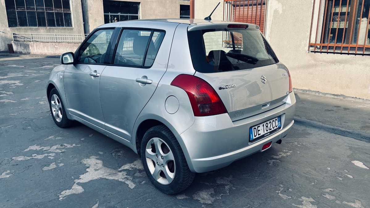 Suzuki Swift 1.3 4x4 5p. GL (4)