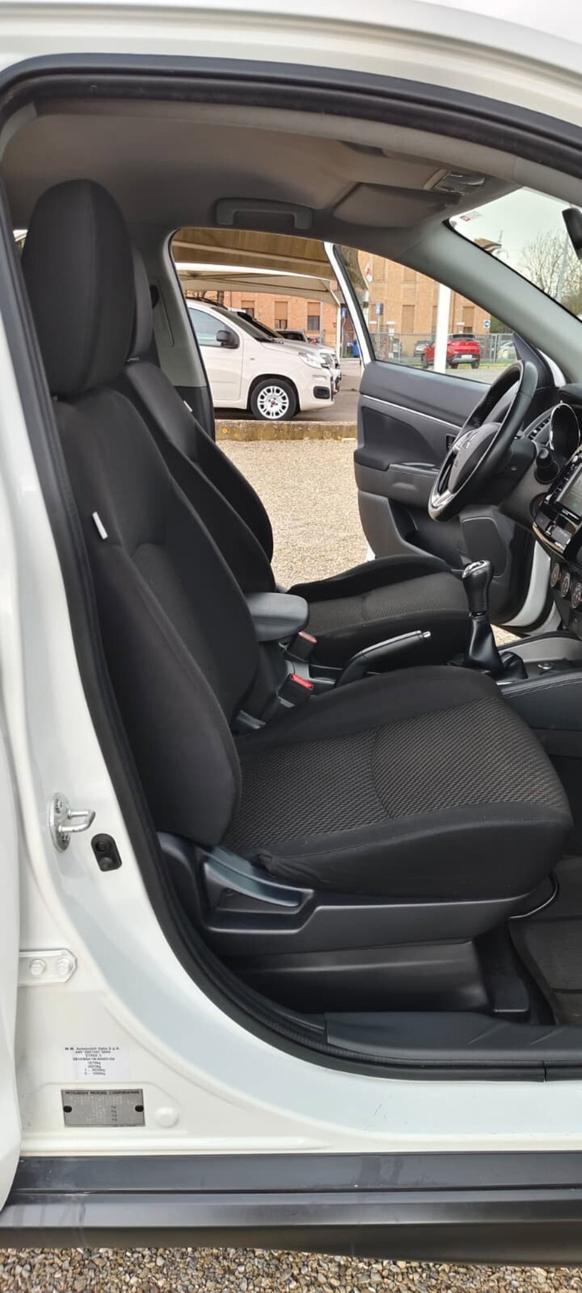 Mitsubishi ASX 1.6 2WD GPL Bi-Fuel Instyle Navi (16)