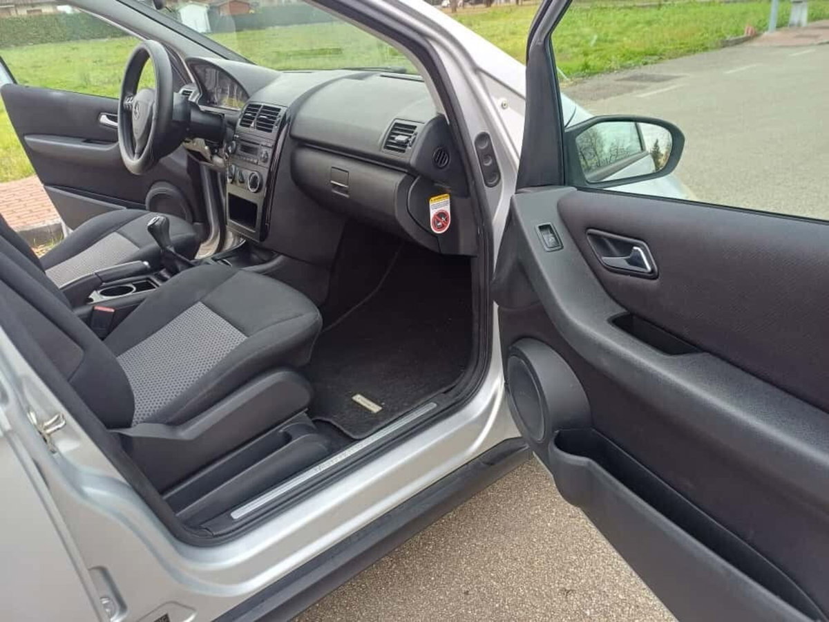 Mercedes-Benz Classe A 150 Avantgarde (15)