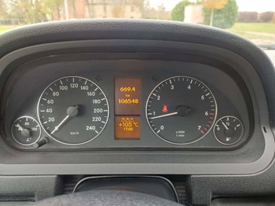 Mercedes-Benz Classe A 150 Avantgarde (8)