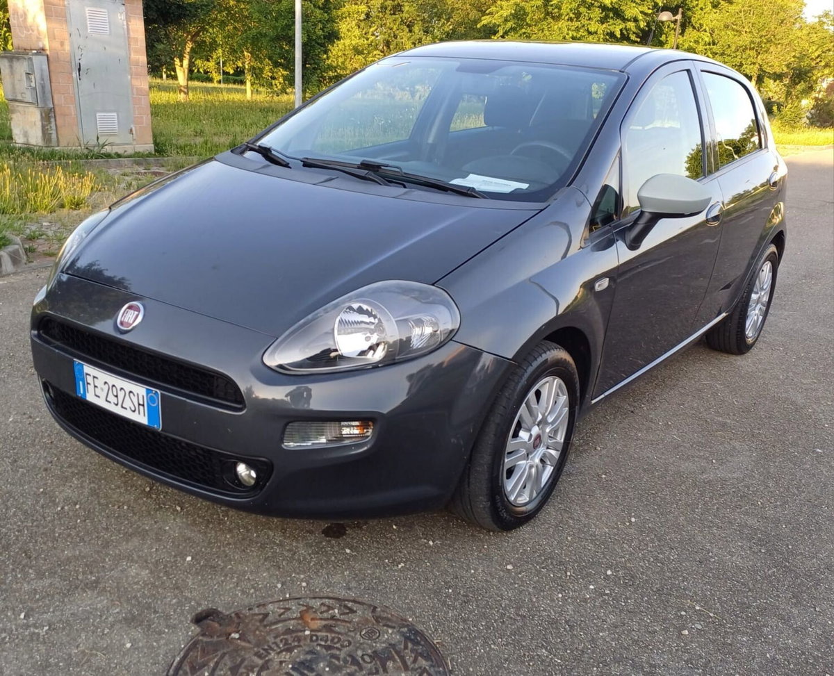 Fiat Punto 1.3 MJT II S&S 95 CV 5 porte Lounge (15)