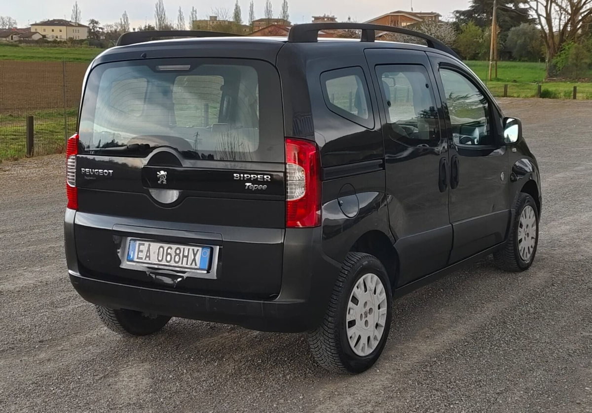 Peugeot Bipper 1.4 HDi 70CV Outdoor (10)