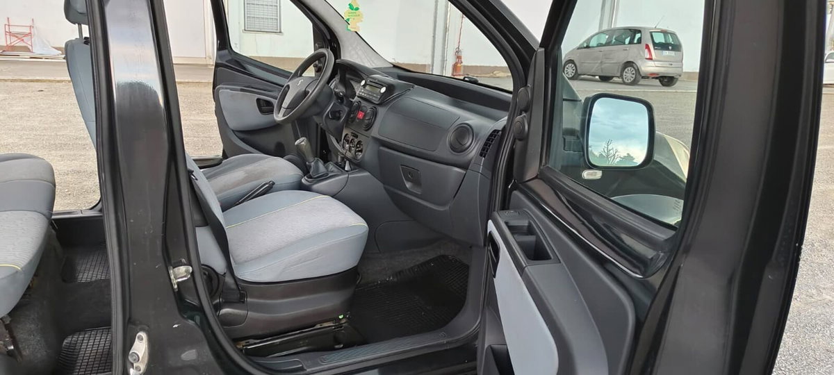 Peugeot Bipper 1.4 HDi 70CV Outdoor (17)