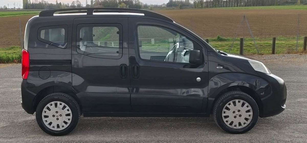 Peugeot Bipper 1.4 HDi 70CV Outdoor (7)