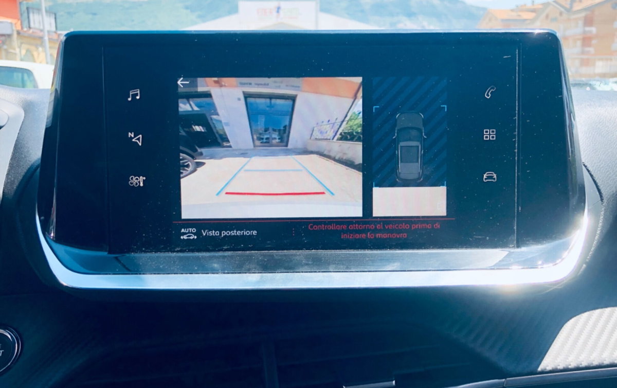 Peugeot 2008 BlueHDi 110 S&S Allure Pack (19)