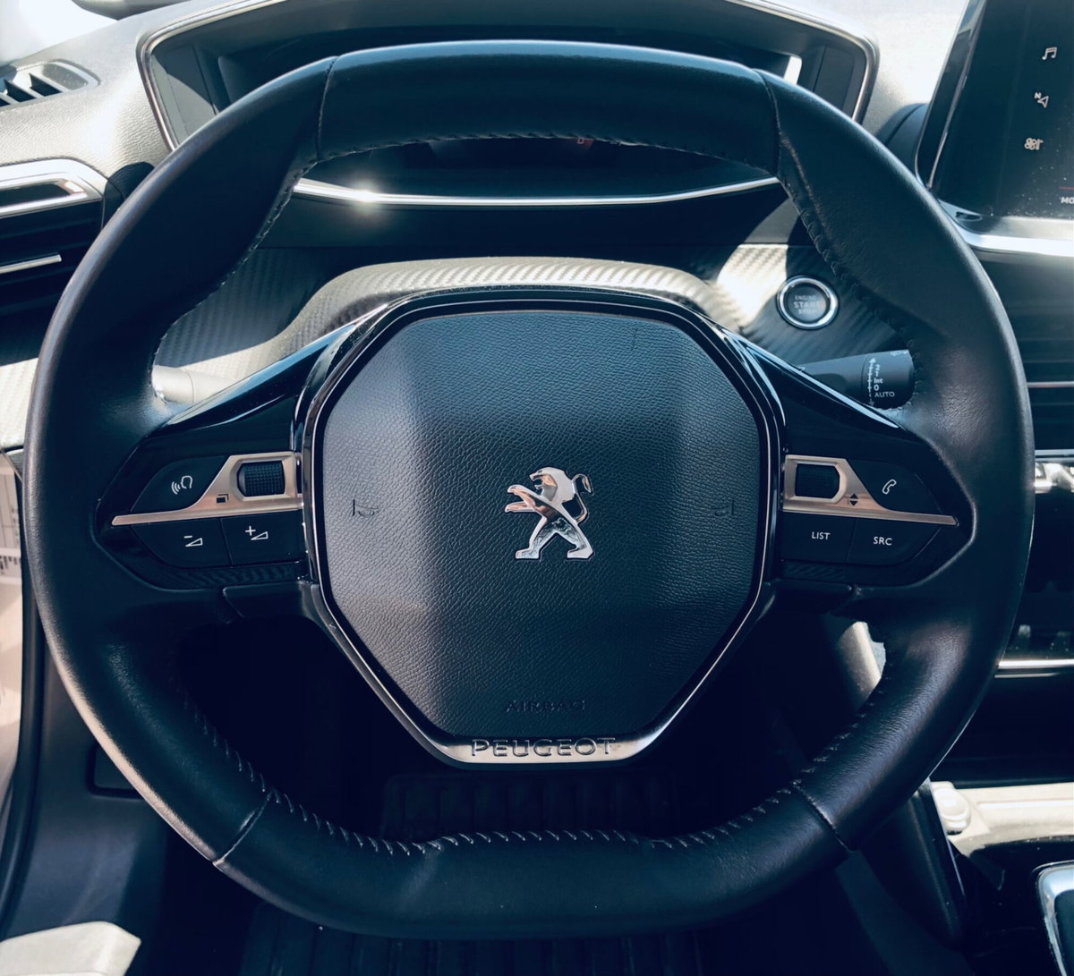 Peugeot 2008 BlueHDi 110 S&S Allure Pack (20)
