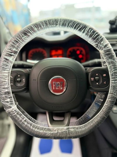 Fiat Panda 1.0 FireFly S&S Hybrid City Cross (11)