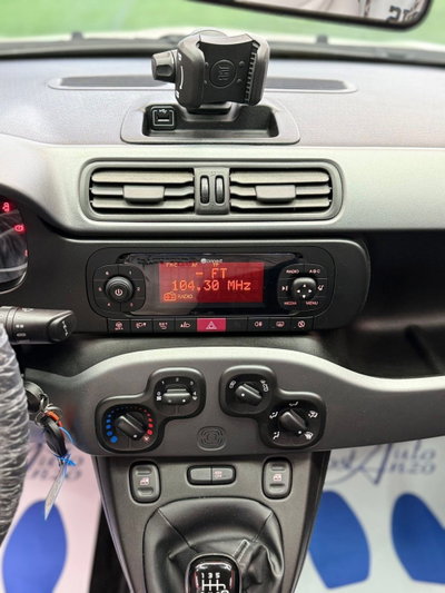 Fiat Panda 1.0 FireFly S&S Hybrid City Cross (13)