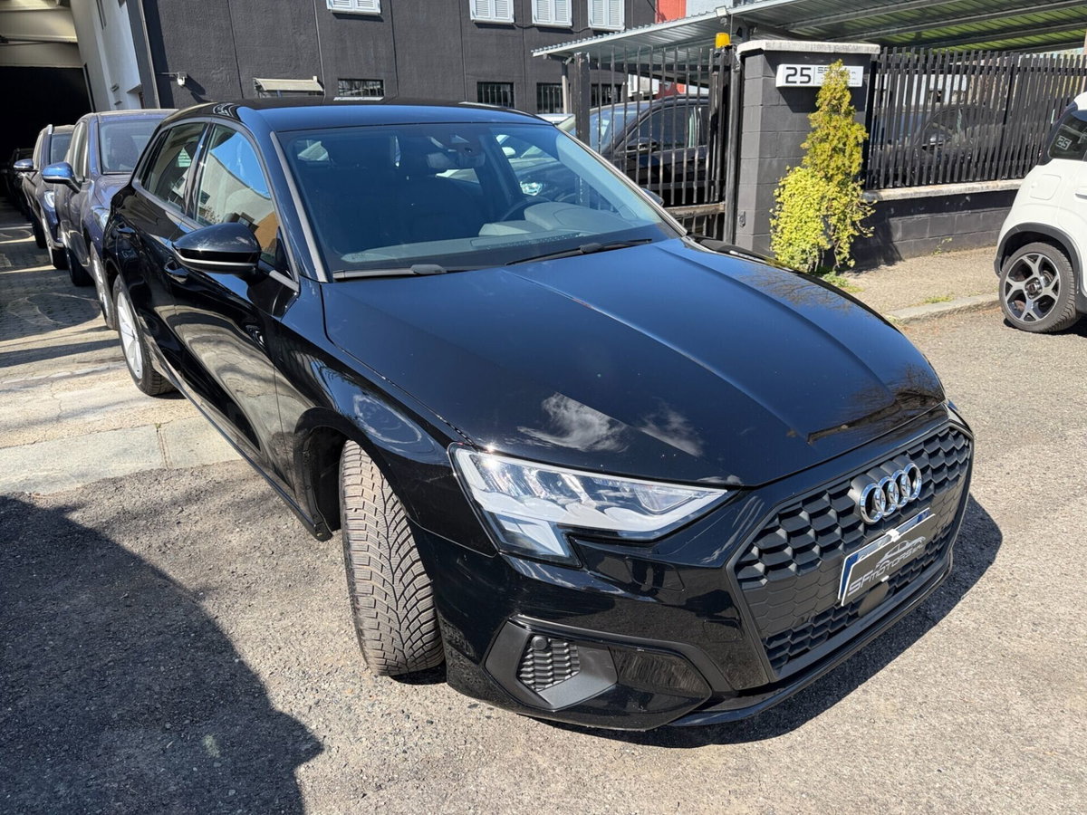 Audi A3 Sportback 30 TDI S tronic Business Advanced (8)