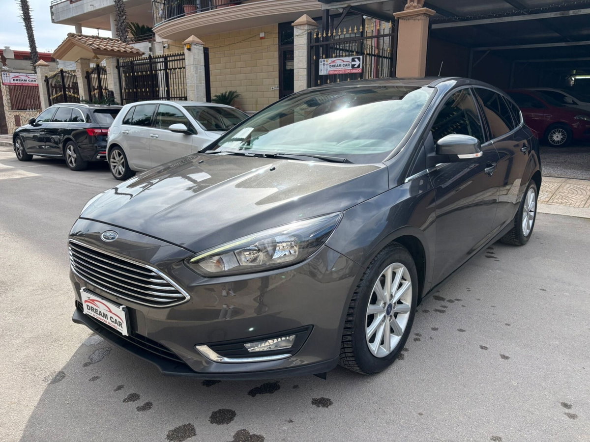 Ford Focus 1.5 TDCi 120 CV Start&Stop Titanium (13)