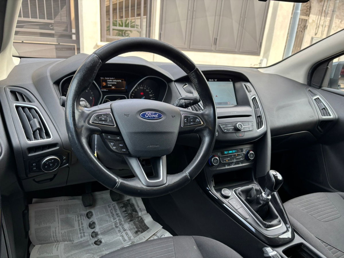Ford Focus 1.5 TDCi 120 CV Start&Stop Titanium (20)
