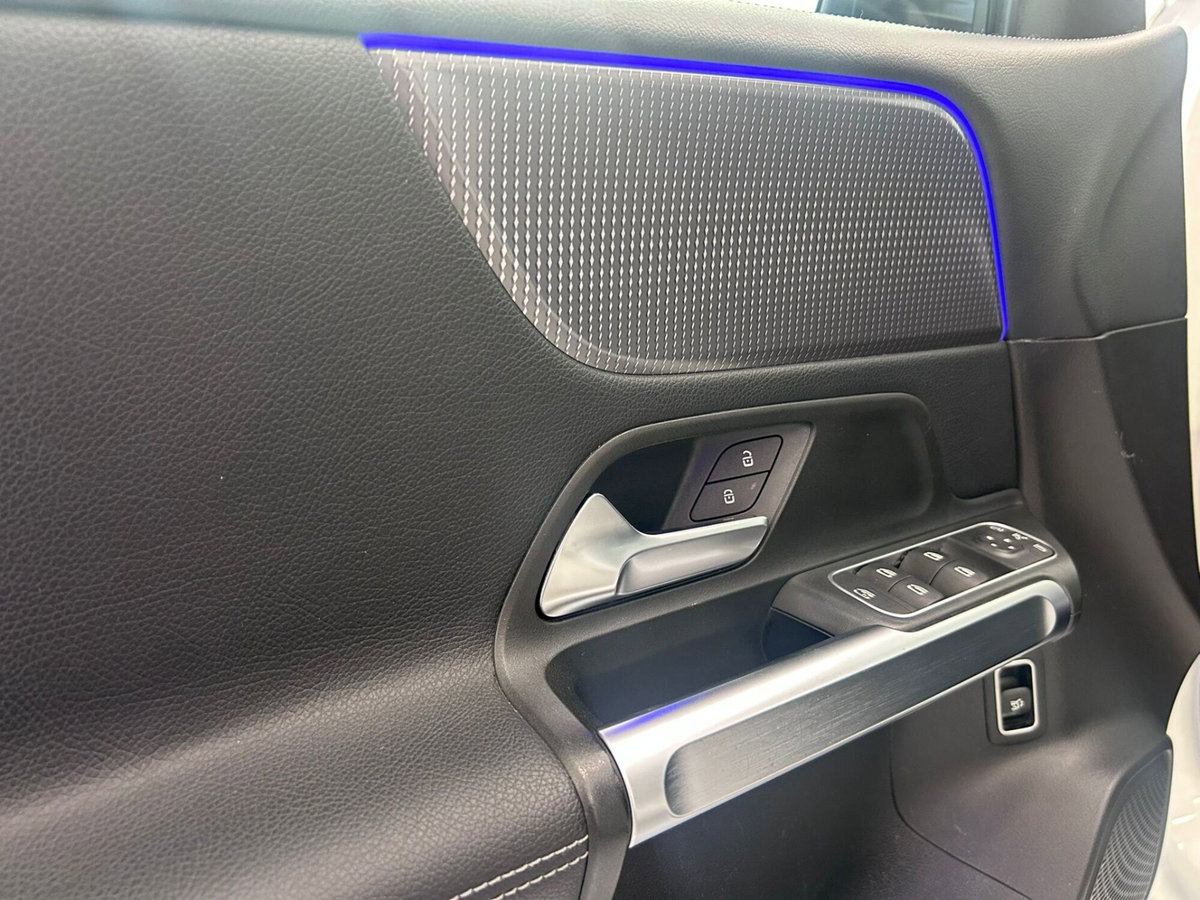 Mercedes-Benz GLB 200 d Automatic Sport Plus (14)