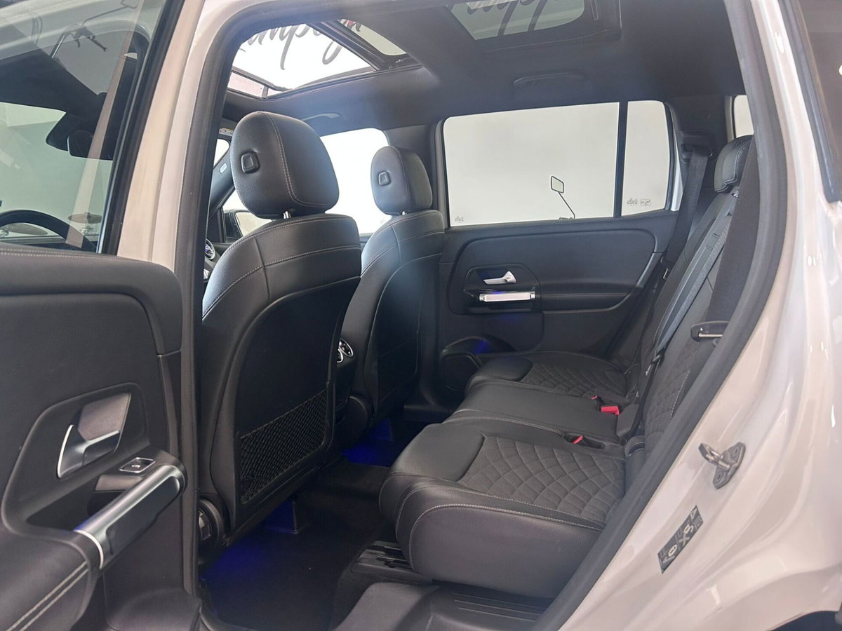 Mercedes-Benz GLB 200 d Automatic Sport Plus (16)