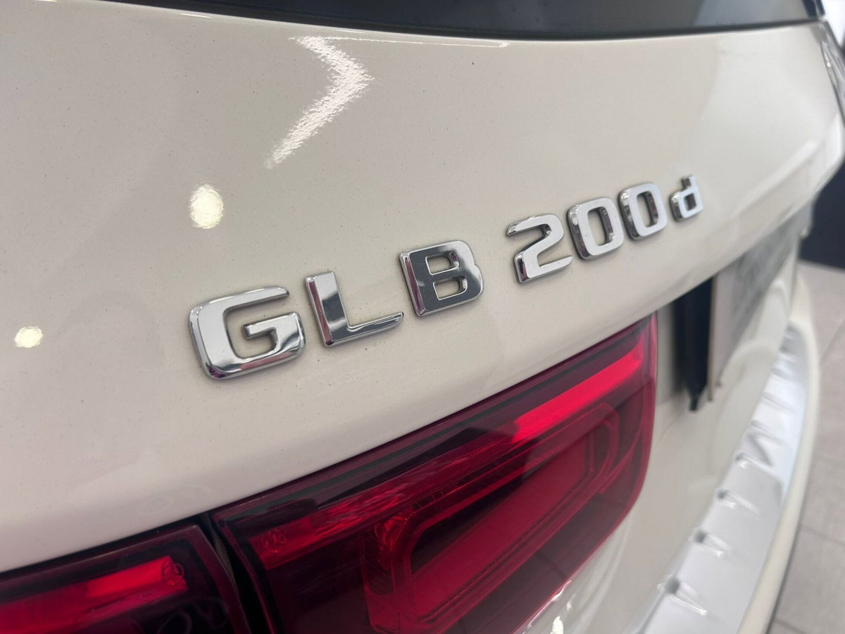 Mercedes-Benz GLB 200 d Automatic Sport Plus (7)