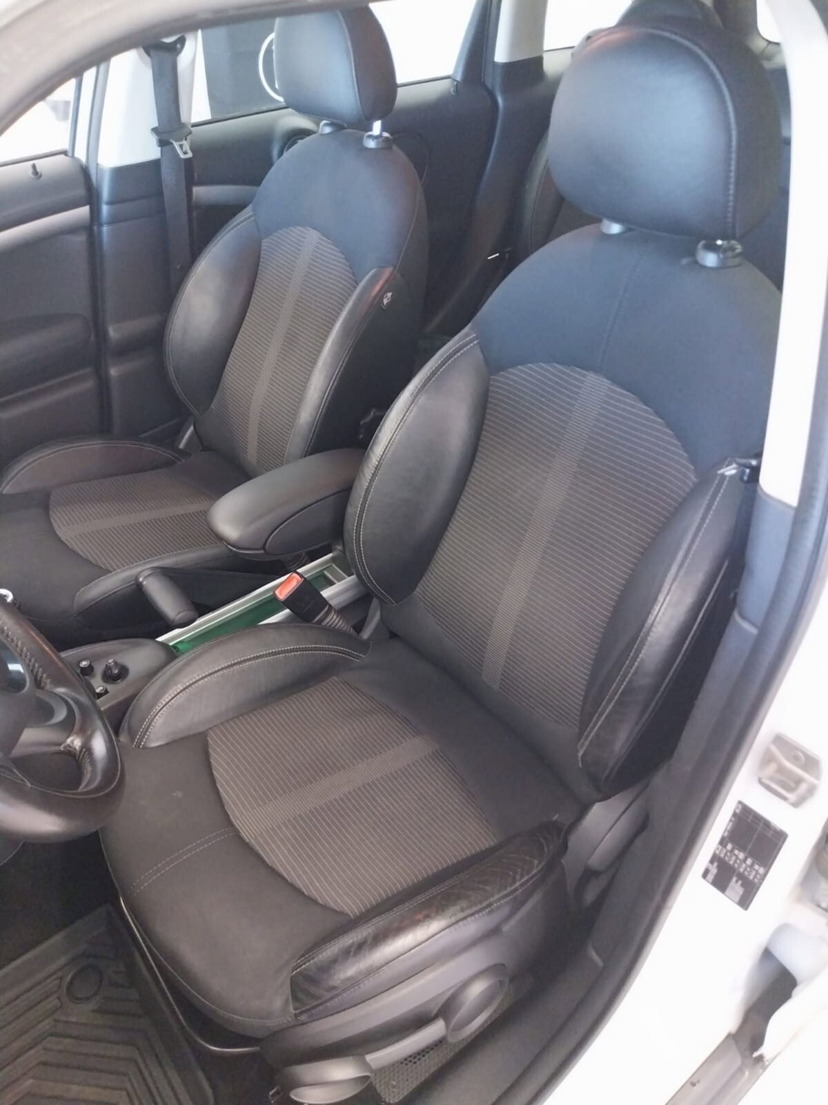 MINI Mini Countryman 1.6 Cooper D Park Lane Plus Countryman (18)