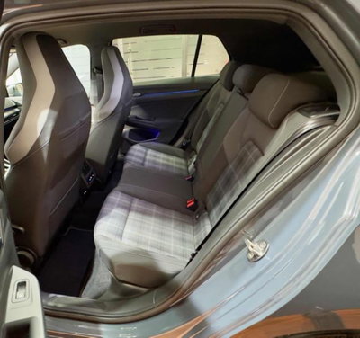 Volkswagen Golf 2.0 TDI GTD DSG (9)