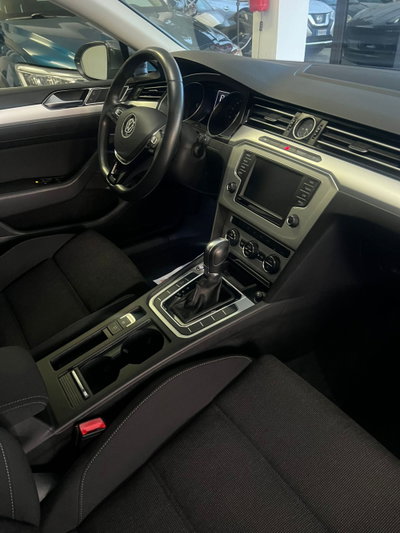 Volkswagen Passat 1.6 TDI DSG Comfortline BlueMotion Technology (9)