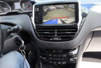 Peugeot 2008 100 Allure (19)