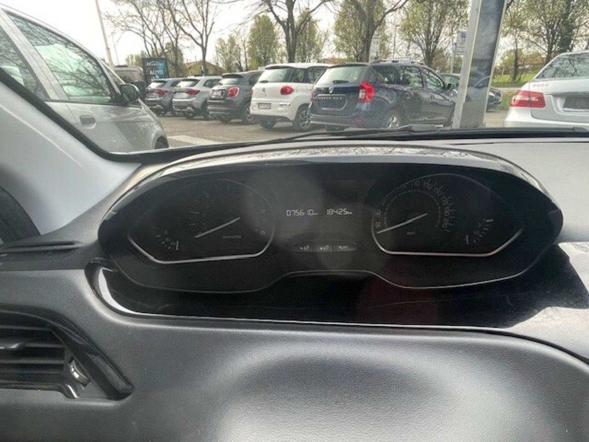 Peugeot 208 BlueHDi 100 Stop&Start 5 porte Active (11)