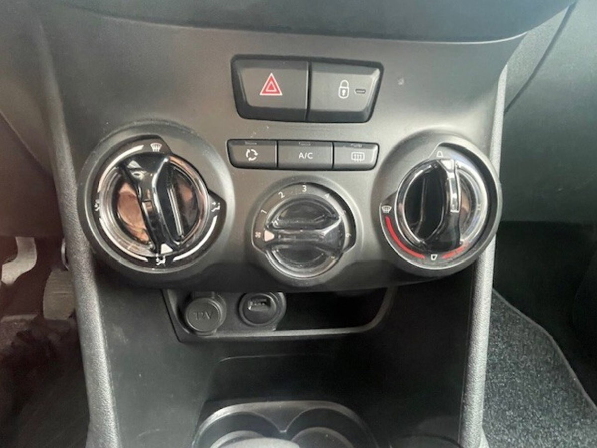 Peugeot 208 BlueHDi 100 Stop&Start 5 porte Active (13)