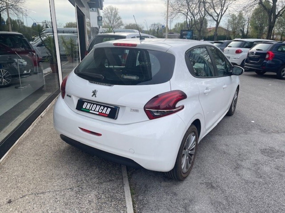 Peugeot 208 BlueHDi 100 Stop&Start 5 porte Active (4)
