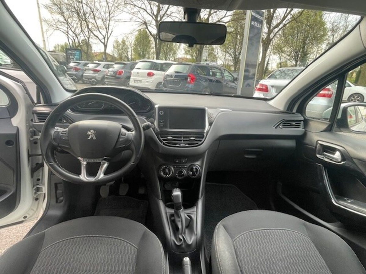 Peugeot 208 BlueHDi 100 Stop&Start 5 porte Active (9)