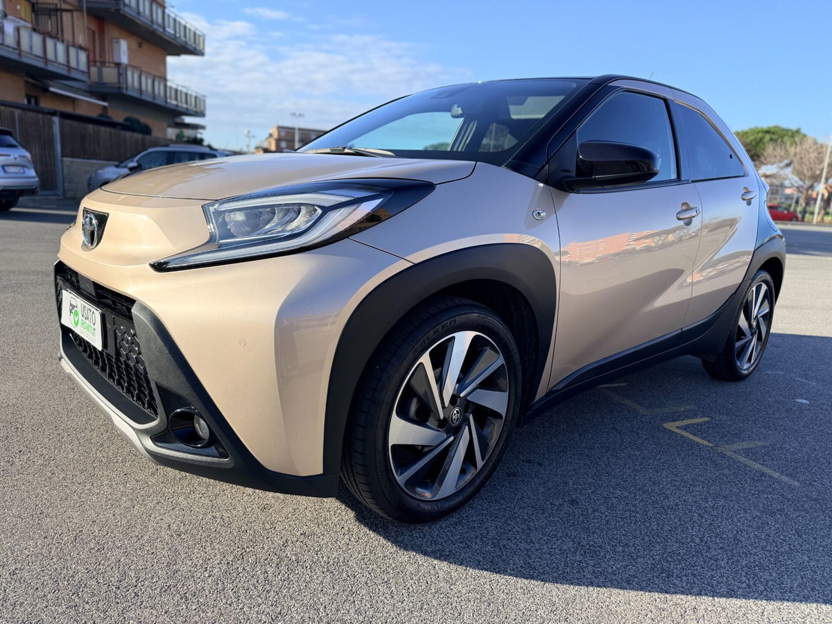Toyota Aygo X 1.0 VVT-i 72 CV 5 porte Limited S-CVT (2)
