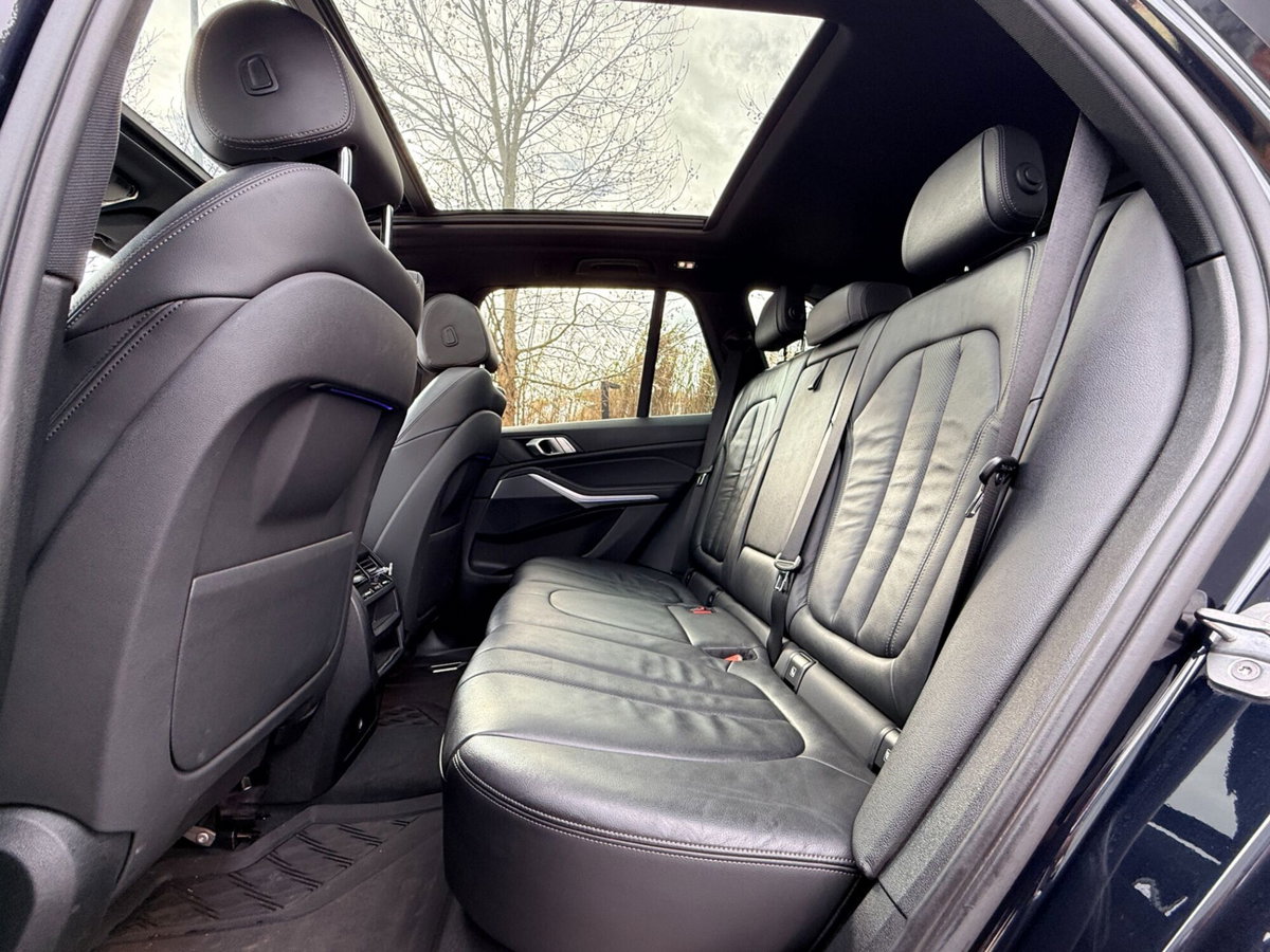 BMW X5 xDrive30d Msport (13)